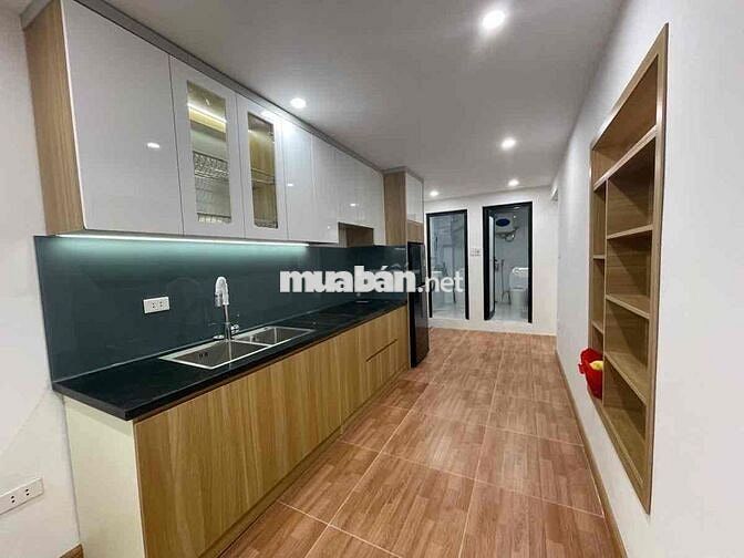 Bán nhà tập thể phố Phương Mai nhà đẹp 2 thoáng ở ngay 80m tầng 4 giá