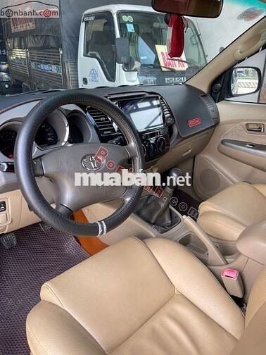 Toyota Fortuner 2.5G 2010 - 370 Triệu