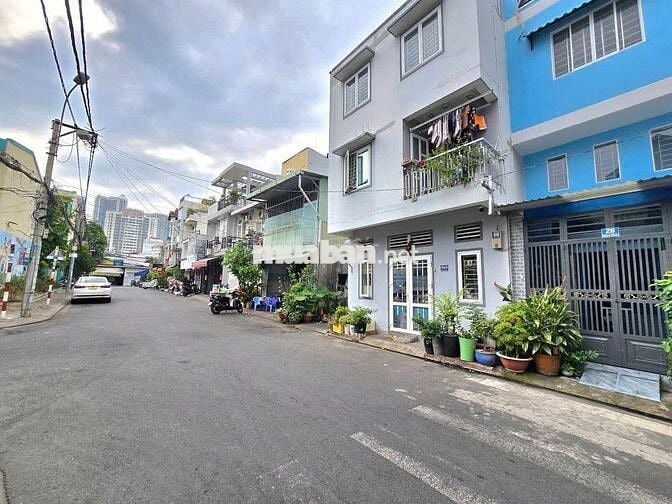 NHÀ ĐẸP GIÁ TỐT - ĐƯỜNG SỐ 15, QUẬN 7- 7 TỶ 3