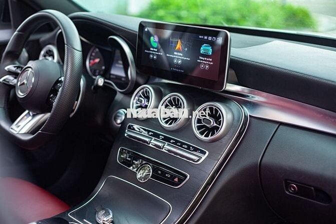 Mercedes Benz C Class 2015 C300 AMG - 82000 km