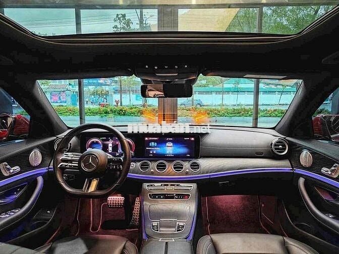 Mercedes E300 AMG giảm 600 triệu – Giá chỉ 2,3x tỷ