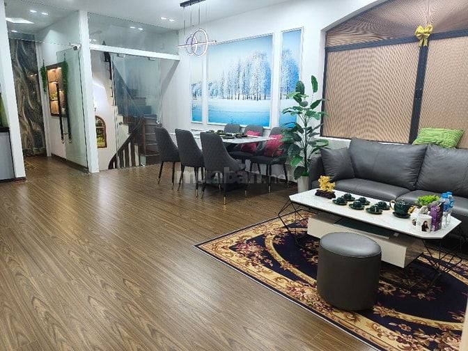 ĐỊNH CƯ NƯỚC NGOÀI NÊN CẦN BÁN GẤP NHÀ RIÊNG 7 TẦNG 