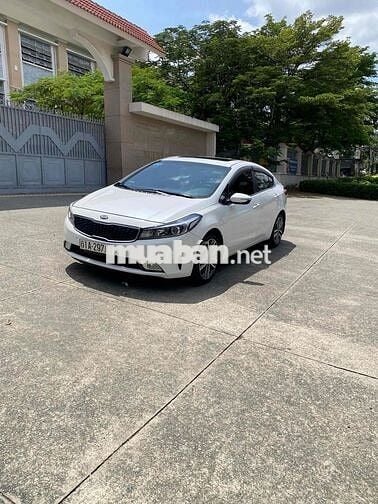 Kia Cerato 2016 2.0 AT - 86 km
