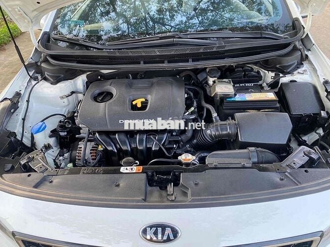 Kia Cerato 2016 2.0 AT - 86 km