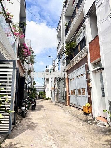 82m2 5.9tỷ đường số 2 hiệp Bình Phước Thủ Đức đối diện vạn phúc