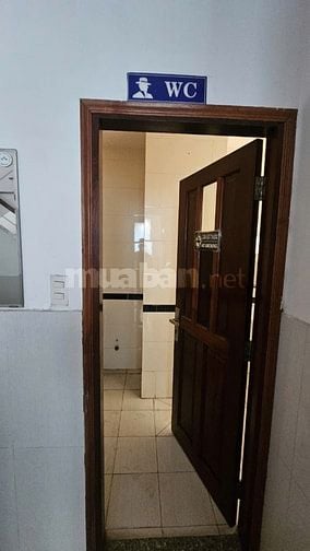 CHO THUÊ 4 SÀN TÒA NHÀ VP GÓC 2MT ĐƯỜNG TRẦN HƯNG ĐẠO Q5 MỖI SÀN 120M 
