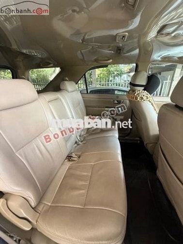 Toyota Fortuner 2.5G 2010