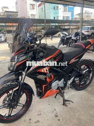Dư cần bán Fz150i lốc trắng