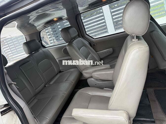 Kia Carnival 2007 GS 2.5 số sàn 9 chủ