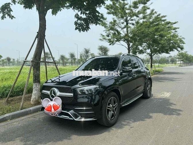 Mercedes Benz GLE Class 2021 - 100000 km