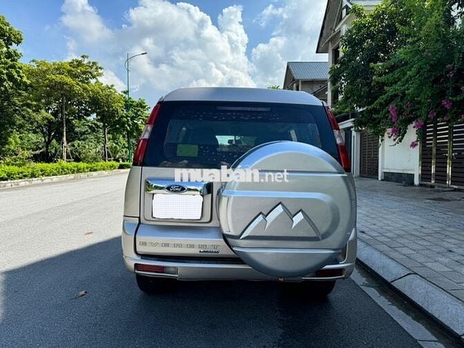 Ford Everest 2014 Limited 4x2 - siêu mới