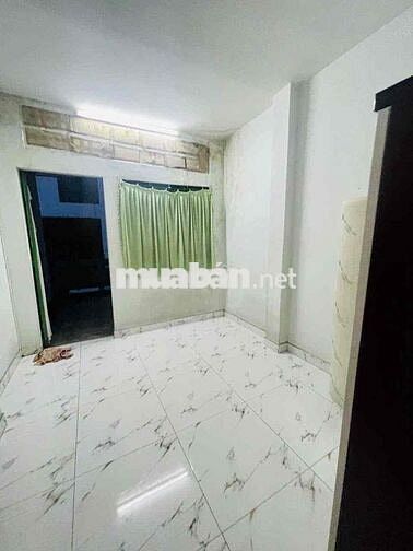 Hẻm xe hơi thông Nguyễn Đỉnh Chiểu,Q3