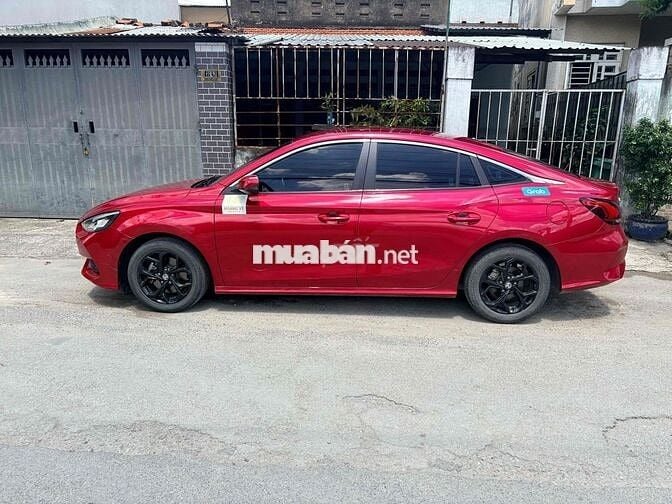 MG MG5 2022 STD - 120000 km