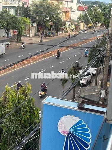 Cho thuê nhà nguyên căn mặt tiền đường Nguyễn Văn Cừ - Buôn Ma Thuột