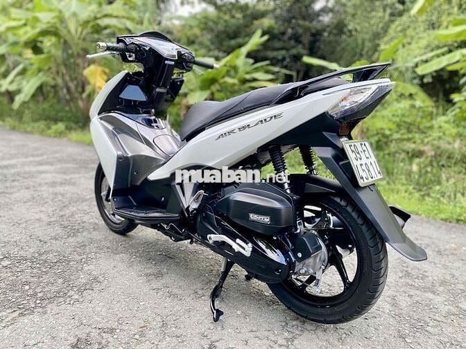 AIRBLADE TRẮNG ĐEN KHOÁ SMK BSTP - 9CHỦ 🔥