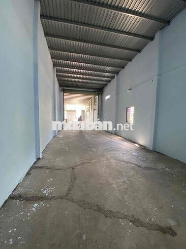 cho thuê nhà kho 5*35 xậy kiên cố