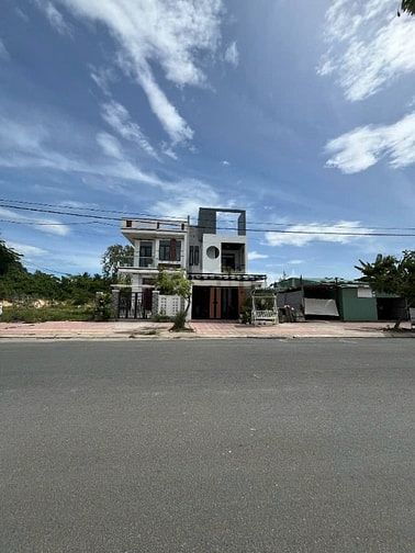 Bán Đất Mặt Tiền An Dương Vương, Gần Biển – Gần Chợ, Trường Học, Khu D