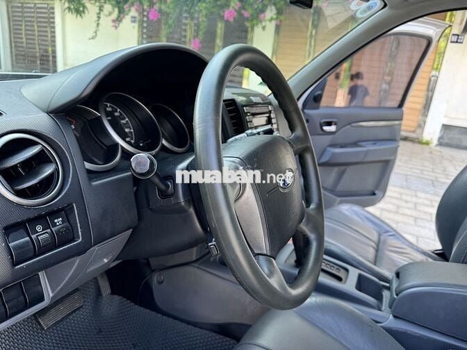 Ford Everest 2014 Limited 4x2 - siêu mới