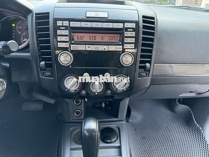 Ford Everest 2014 Limited 4x2 - siêu mới