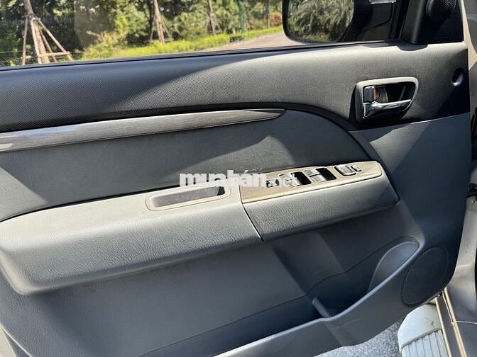 Ford Everest 2014 Limited 4x2 - siêu mới