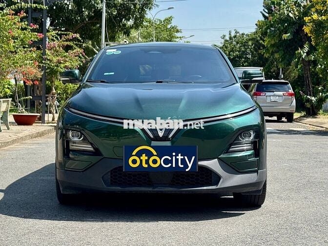 VinFast VF6 Plus 2025 - Màu xanh - 1v2km - Mua pin