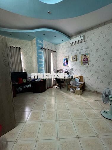 Gấp bán, nhà 72m2, 3 tầng 4PN, Hoàng Hoa Thám Phú Nhuận, xe hơi nhỏ