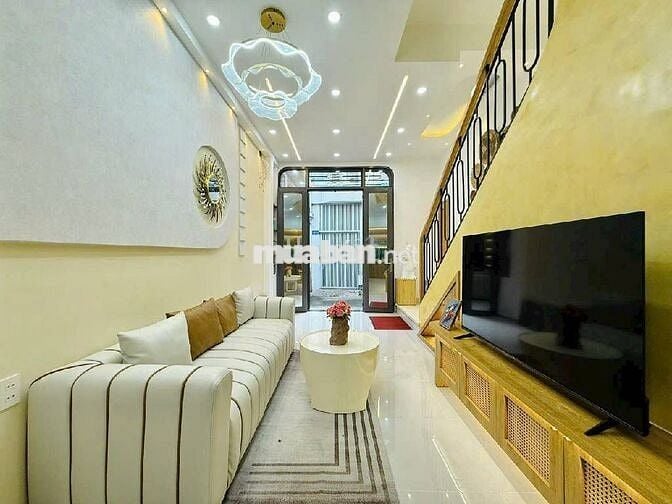 NHÀ ĐẸP Q4 - HẺM 3m- 40m2 - 3 TẦNG- KO QH - CHỈ 4 TỶ NHỈNH