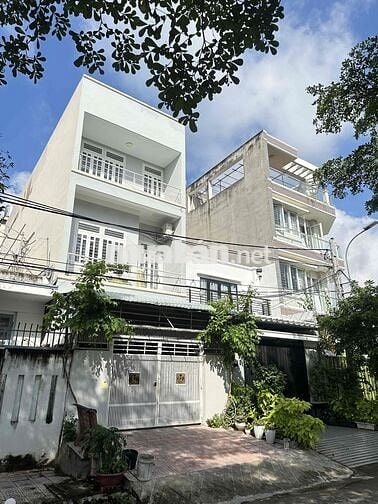 BÁN NHÀ 3 TẦNG- HUỲNH TẤN PHÁT- NHÀ BÈ– MT ĐƯỜNG SỐ- 100M2- GIÁ HƠN 7