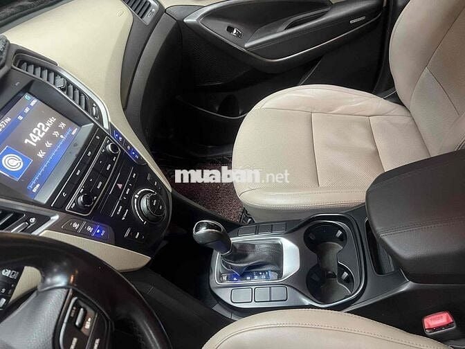 Hyundai Santa Fe 2017 2.4 AT 4 WD - 79000 km