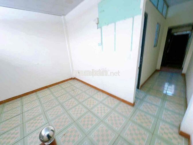 cho thuê mặt tiền kinh doanh mua bán ngay chợ 1 lầu 3pn 4wc