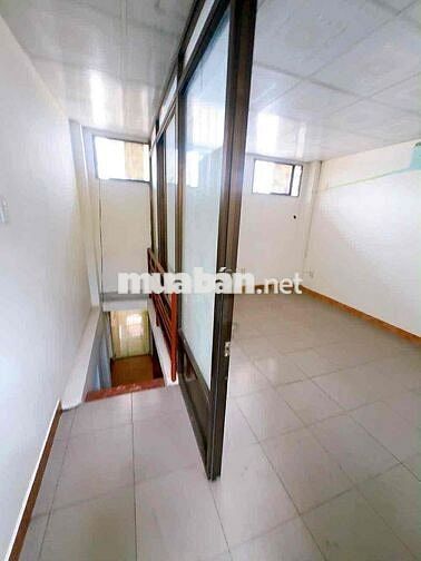 cho thuê mặt tiền kinh doanh mua bán ngay chợ 1 lầu 3pn 4wc