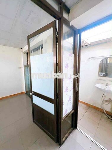cho thuê mặt tiền kinh doanh mua bán ngay chợ 1 lầu 3pn 4wc