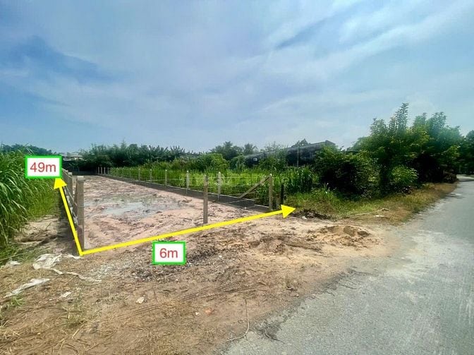 Đất bán xã Phước Hiệp 6x49 thổ cư. Giá bán 2 tỷ 200 triệu thương lượng