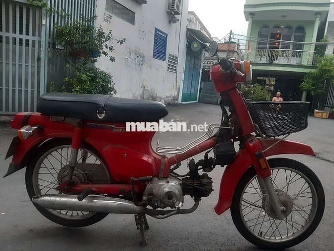 Cần bán xe cup Honda dd đỏ như hình