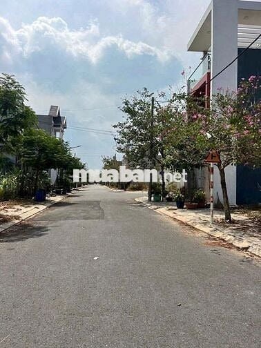 Đất Khu dân cư Xuyên Á - hướng Nam, mặt tiền đường số 8