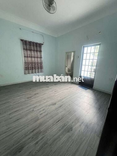 👉Cho thuê nhà Gốc 2mặt tiền DT 8x16 nhà đẹp