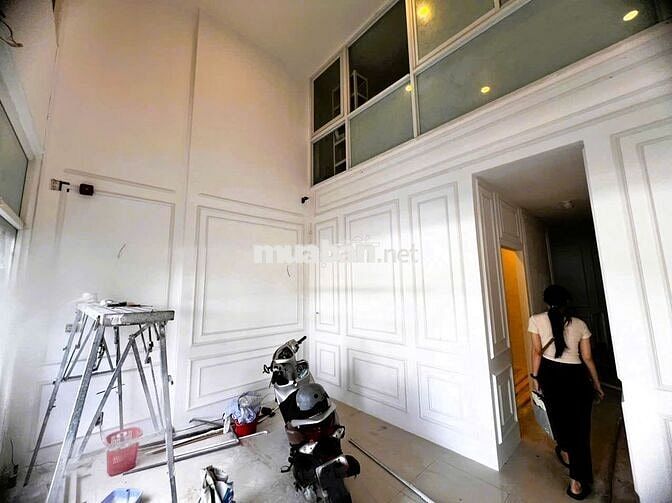 Shophouse duplex Lavita Garden sát ga Metro Bình Thái vỉa hè lớn