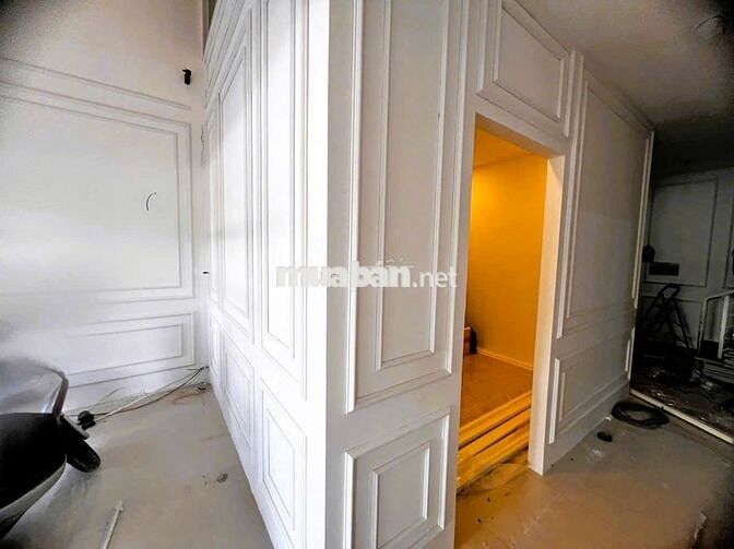 Shophouse duplex Lavita Garden sát ga Metro Bình Thái vỉa hè lớn