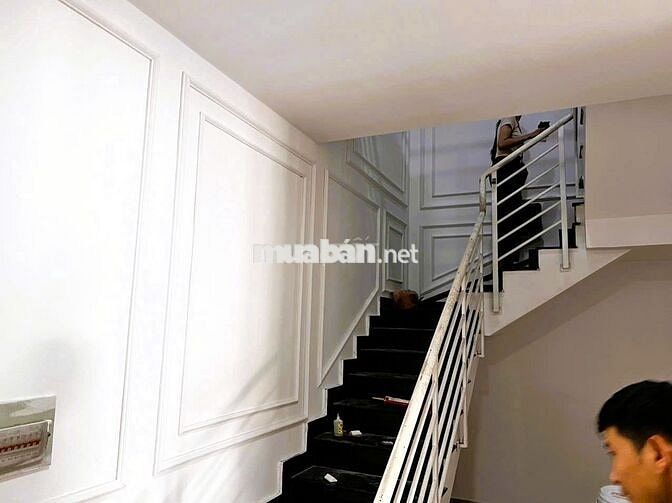 Shophouse duplex Lavita Garden sát ga Metro Bình Thái vỉa hè lớn