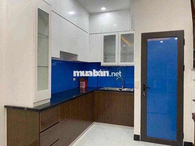 BÁN NHÀ PHỐ KHƯƠNG HẠ - THANH XUÂN - DT: 35m2 - 5 Tầng - CÁCH Ô TÔ 20m
