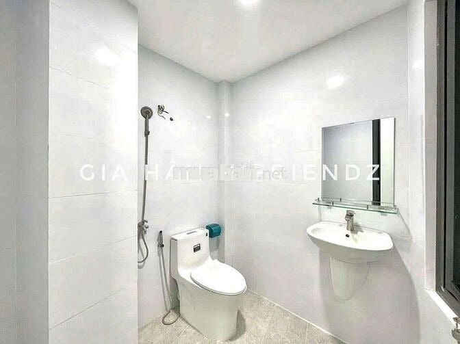 1PN TÁCH BẾP SIÊU MÁT FULL NT NGAY  QUANG TRUNG