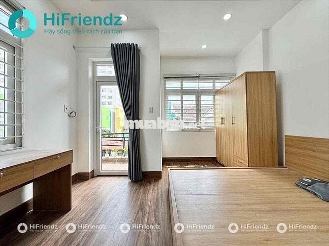 CHO THUÊ CĂN HỘ DỊCH VỤ CÓ BAN CÔNG RỘNG GIÁ RẺ NGAY BÌNH THẠNH