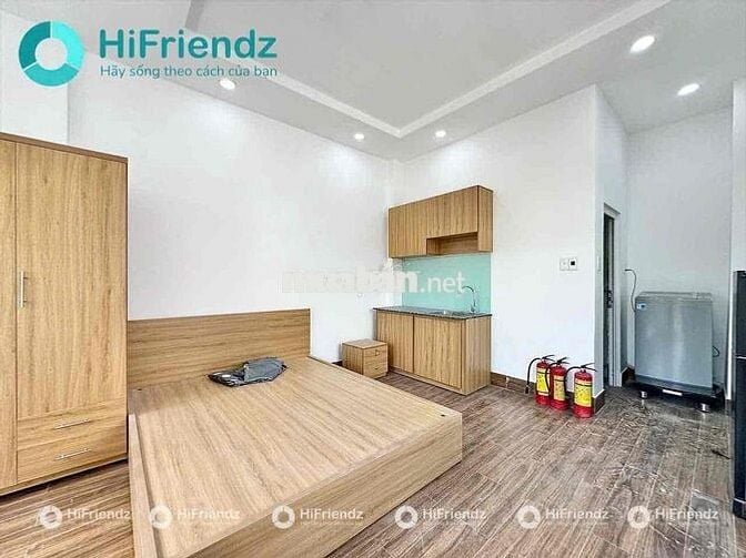 CHO THUÊ CĂN HỘ DỊCH VỤ CÓ BAN CÔNG RỘNG GIÁ RẺ NGAY BÌNH THẠNH