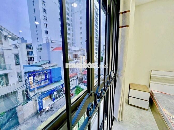 Căn hộ siêu rộng ban công, full nội thất gần chợ Bà Chiểu