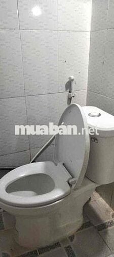 Nhà hẻm thông 40m2, gác lửng, nước giếng miễn phí gần sân bay
