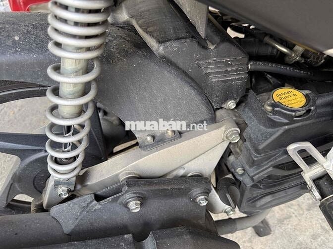 Airblade 110 nhập khẩu Thái Lan đen nhám 2011