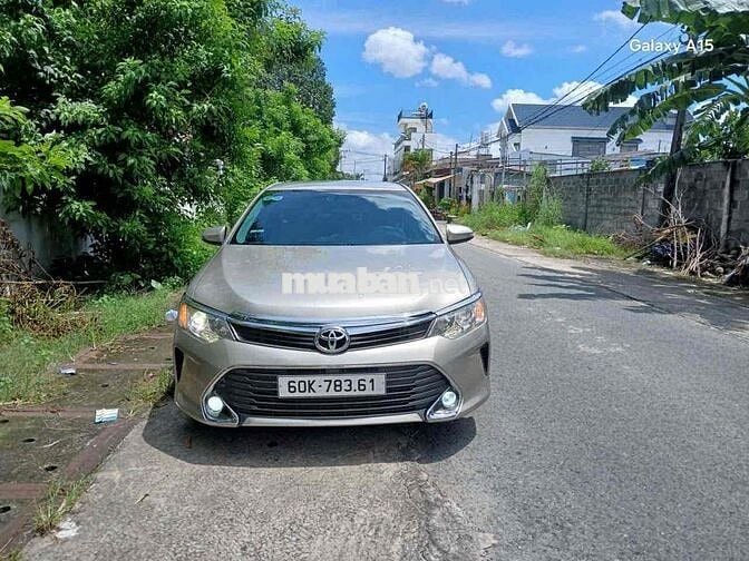 Toyota Camry 2016 2.0E - 90000 km