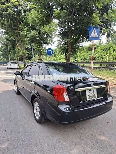 xe 170 2009 1.6 SX MT - 122468 km