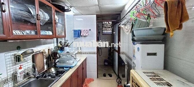 Bán nhà TT 8/3! Tầng 1, 80m nhà đẹp 2 thoáng oto đỗ, kinh doanh ở ngay