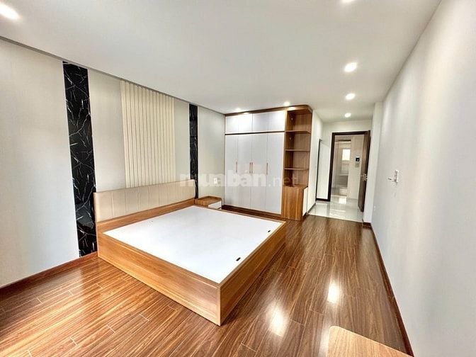LÔ GÓC 6 TẦNG NGỌC THỤY – THANG MÁY – FULL NỘI THẤT– CÁCH PHỐ 10m–11 T